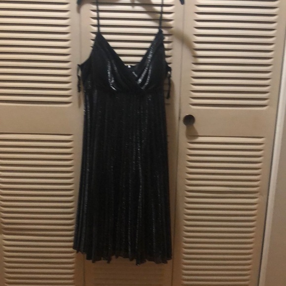 Black shimmery dress - Picture 1 of 3